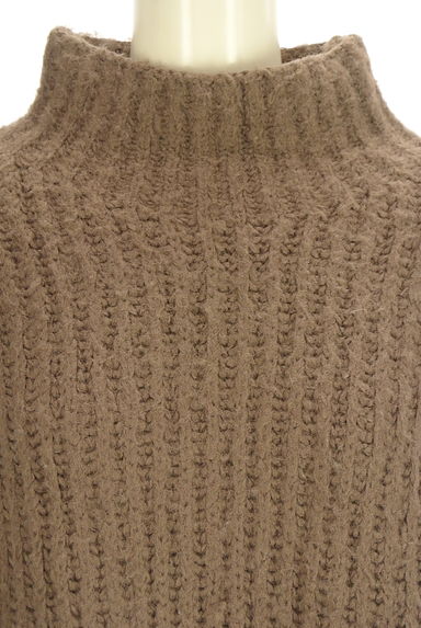 クリックで大画像表示 AZUL BY MOUSSY(アズールバイマウジー)の古着「モックネックニット(セーター)」大画像4へ