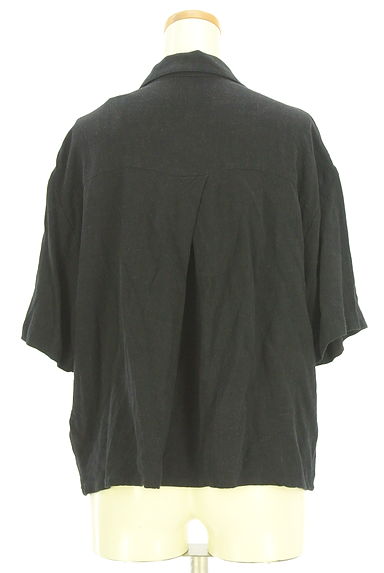 AZUL BY MOUSSY(アズールバイマウジー)シャツ買取実績の後画像