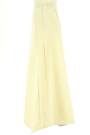 クリックで大画像表示 AZUL BY MOUSSY(アズールバイマウジー)の古着「裏起毛イレギュラーヘムスカート(スカート)」大画像3へ