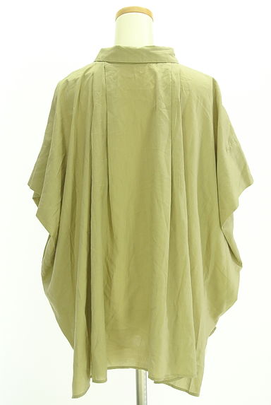 クリックで大画像表示 AZUL BY MOUSSY(アズールバイマウジー)の古着「フレンチスリーブシャツ(ブラウス)」大画像2へ