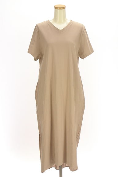 クリックで大画像表示 AZUL BY MOUSSY(アズールバイマウジー)の古着「バックプリーツロングワンピース(ワンピース・チュニック)」大画像1へ