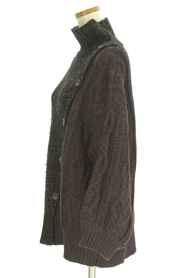 クリックで大画像表示 AZUL BY MOUSSY(アズールバイマウジー)の古着「アシメ切替ニット(セーター)」大画像3へ