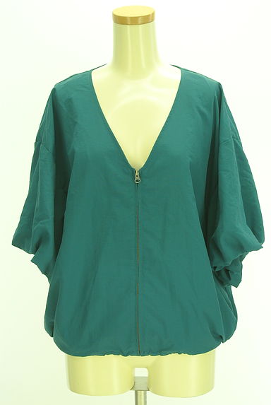 AZUL BY MOUSSY（アズールバイマウジー）アウター買取実績の前画像