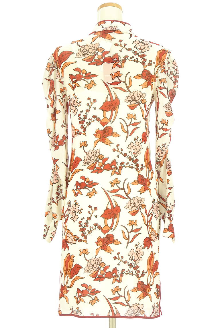 VIVIENNE TAM（ヴィヴィアンタム）の古着「商品番号：PR10334806」-大画像2