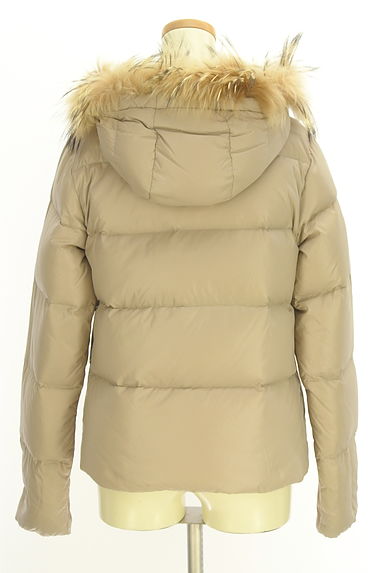 NATURAL BEAUTY BASIC(ナチュラルビューティベーシック)アウター買取実績の後画像