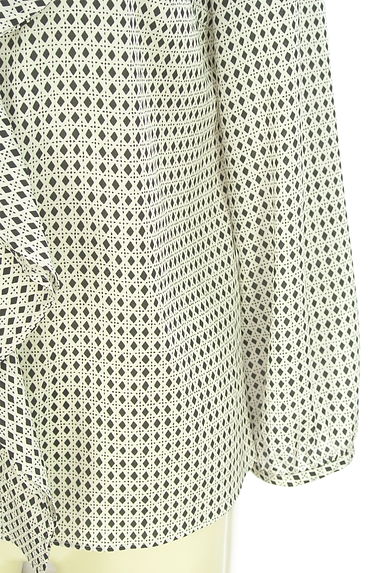 クリックで大画像表示 UNTITLED(アンタイトル)の古着「フロントフリルボウタイブラウス(カットソー・プルオーバー)」大画像5へ