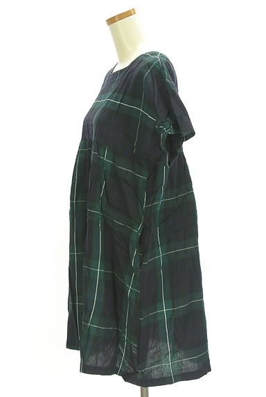 クリックで大画像表示 POU DOU DOU(プードゥドゥ)の古着「半そでドルマンチェック柄ワンピース(ワンピース・チュニック)」大画像3へ