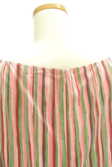 クリックで大画像表示 Sybilla(シビラ)の古着「膝下シルクワンピース(ワンピース・チュニック)」大画像5へ