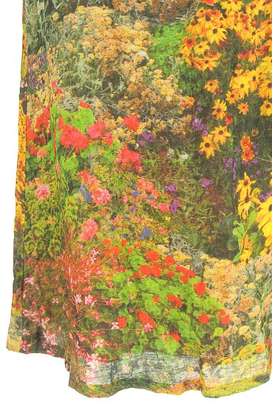 クリックで大画像表示 Sybilla(シビラ)の古着「花柄膝下フレアスカート(スカート)」大画像5へ