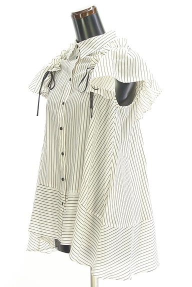 クリックで大画像表示 Maglie le cassetto(マーリエ ル カセット)の古着「ストライプシアーブラウス(カジュアルシャツ)」大画像3へ