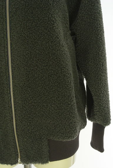 クリックで大画像表示 LAUTREAMONT(ロートレアモン)の古着「ノーカラーボアブルゾン(ブルゾン・スタジャン)」大画像5へ