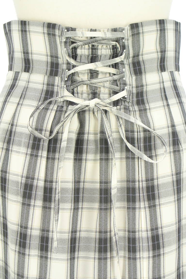 JILL by JILLSTUART（ジルバイジルスチュアート）の古着「商品番号：PR10334910」-大画像4