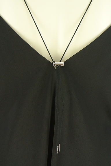 クリックで大画像表示 Stola.(ストラ)の古着「微光沢ロングキャミワンピース(キャミワンピース)」大画像5へ