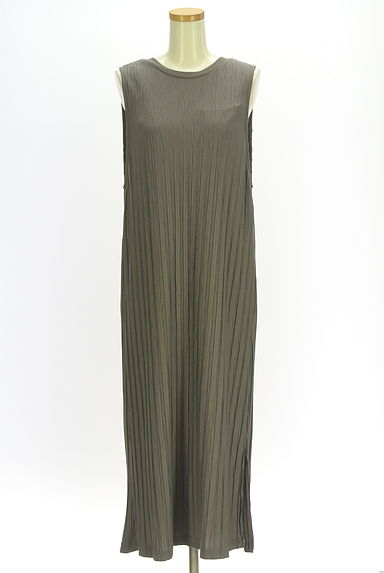 Stola.（ストラ）の古着「シワ加工ロングワンピース（ワンピース・チュニック）」大画像１へ