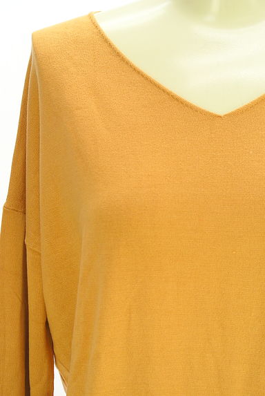 LOUNIE（ルーニィ）の古着「Vネックストレッチニット（ニット）」大画像４へ