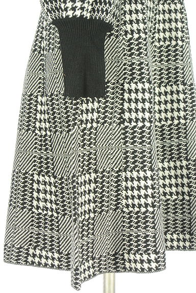 クリックで大画像表示 axes femme(アクシーズファム)の古着「axes femme POETIQUE(ワンピース・チュニック)」大画像5へ