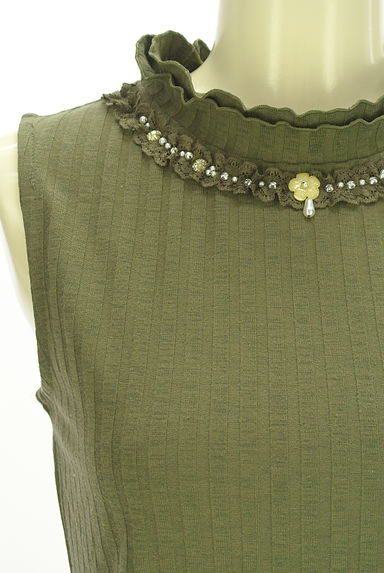 クリックで大画像表示 axes femme(アクシーズファム)の古着「パール&レースノースリニット(カットソー・プルオーバー)」大画像4へ