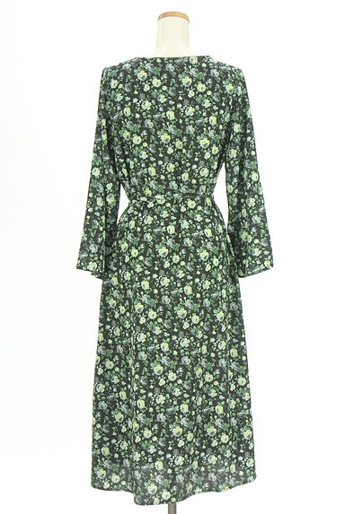 クリックで大画像表示 axes femme(アクシーズファム)の古着「ベルト付き花柄ロングシフォンカーディガン(カーディガン・ボレロ)」大画像2へ