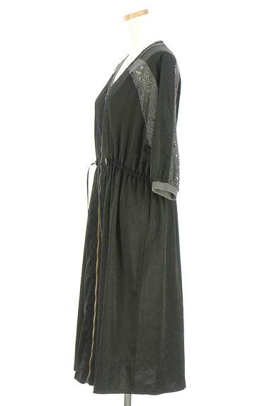 クリックで大画像表示 axes femme(アクシーズファム)の古着「レース切替ジップアップブルゾン(ブルゾン・スタジャン)」大画像3へ