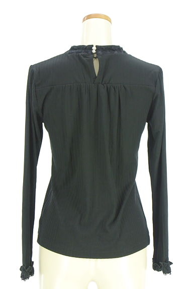 axes femme（アクシーズファム）の古着「飾りボタン付きレース切替リブニット（カットソー・プルオーバー）」大画像２へ