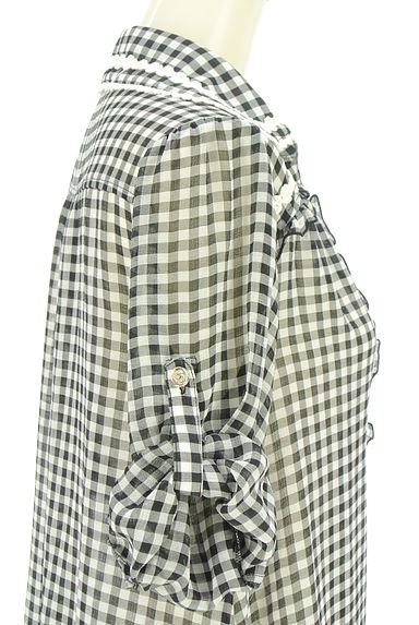 クリックで大画像表示 axes femme(アクシーズファム)の古着「シアースキッパーブラウス(ブラウス)」大画像5へ