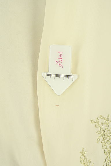 クリックで大画像表示 axes femme(アクシーズファム)の古着「刺繍入りシフォンブラウス(カットソー・プルオーバー)」大画像5へ