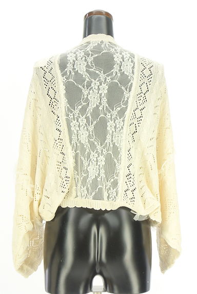 クリックで大画像表示 axes femme(アクシーズファム)の古着「レース切替透かし編みニットボレロ(カーディガン・ボレロ)」大画像2へ