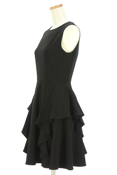 クリックで大画像表示 FRAY I.D(フレイアイディー)の古着「膝丈フリルフレアワンピース(ワンピース・チュニック)」大画像3へ