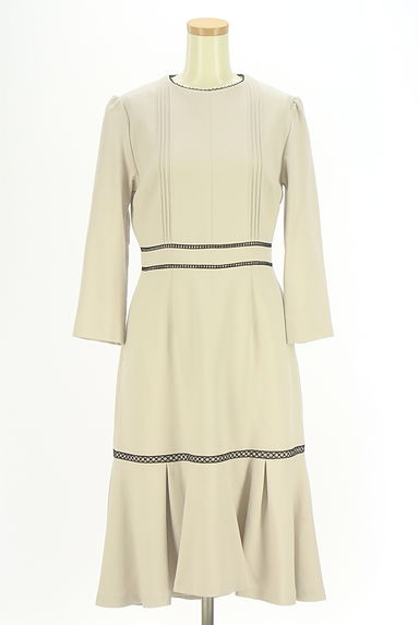 クリックで大画像表示 CELFORD(セルフォード)の古着「刺繍ラインミモレ丈ワンピース(ワンピース・チュニック)」大画像1へ