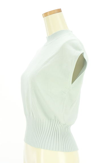 クリックで大画像表示 Mystrada(マイストラーダ)の古着「背中パール付きモックネックノースリニットトップス(ニット)」大画像3へ