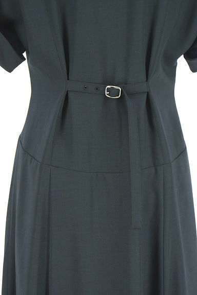 Mystrada（マイストラーダ）の古着「ジップアップボリュームフレアワンピース（ワンピース・チュニック）」大画像５へ