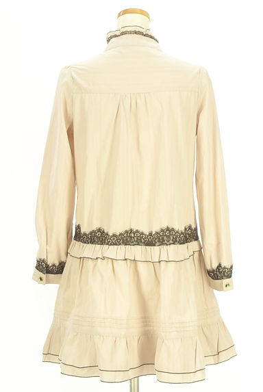 クリックで大画像表示 axes femme(アクシーズファム)の古着「レースミニシャツワンピース(ワンピース・チュニック)」大画像2へ