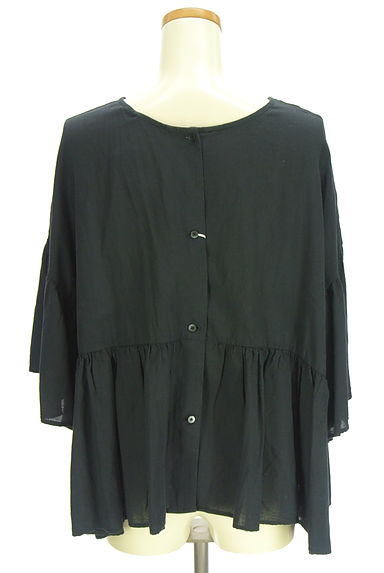 クリックで大画像表示 niko and...(ニコ アンド)の古着「前後着フレアスリーブブラウス(カットソー・プルオーバー)」大画像2へ