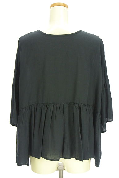 クリックで大画像表示 niko and...(ニコ アンド)の古着「前後着フレアスリーブブラウス(カットソー・プルオーバー)」大画像5へ