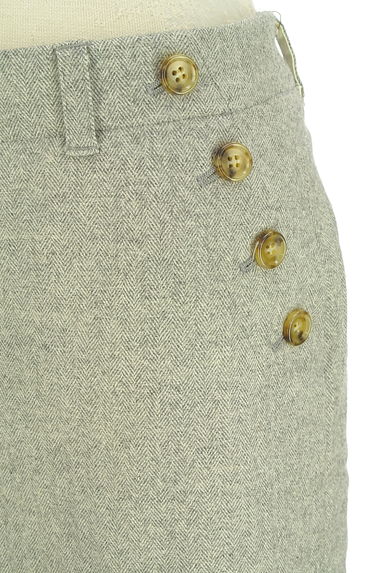 クリックで大画像表示 HUMAN WOMAN(ヒューマンウーマン)の古着「ポケットボタンミモレ丈ヘリンボーンパンツ(パンツ)」大画像4へ