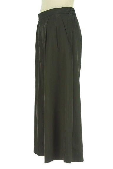 クリックで大画像表示 UNTITLED(アンタイトル)の古着「ミモレ丈センタープレスパンツ(パンツ)」大画像3へ