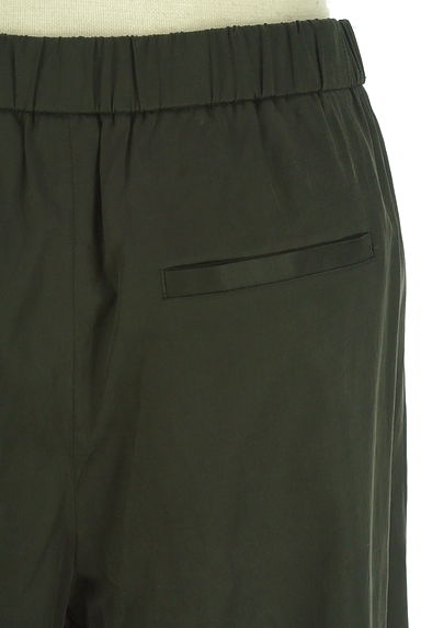 クリックで大画像表示 UNTITLED(アンタイトル)の古着「ミモレ丈センタープレスパンツ(パンツ)」大画像5へ