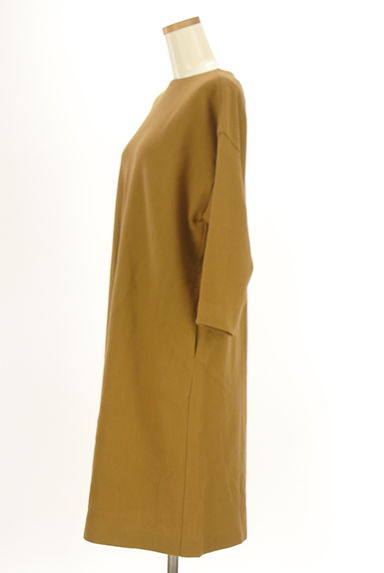 クリックで大画像表示 bulle de savon(ビュルデサボン)の古着「膝下ウールボックスワンピース(ワンピース・チュニック)」大画像3へ