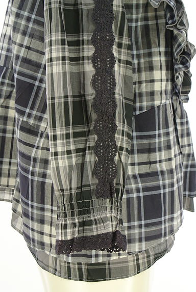 クリックで大画像表示 FURFUR(ファーファー)の古着「フリルチェックブラウス(カットソー・プルオーバー)」大画像5へ