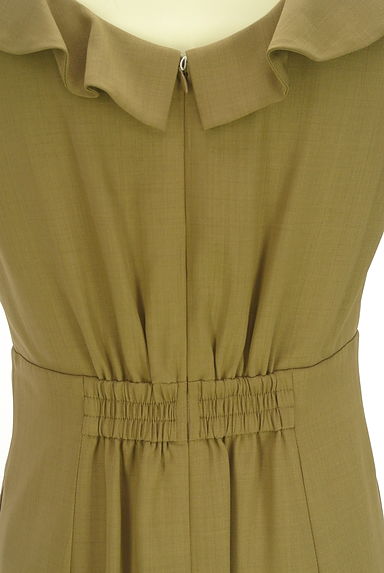 クリックで大画像表示 PROPORTION BODY DRESSING(プロポーションボディドレッシング)の古着「フリルロングワンピース(ワンピース・チュニック)」大画像5へ