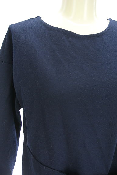 クリックで大画像表示 MAYSON GREY(メイソングレイ)の古着「8分袖アシメニット(ニット)」大画像4へ