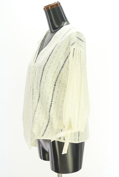 クリックで大画像表示 MAYSON GREY(メイソングレイ)の古着「2WAY七分袖ブラウス(ブラウス)」大画像3へ