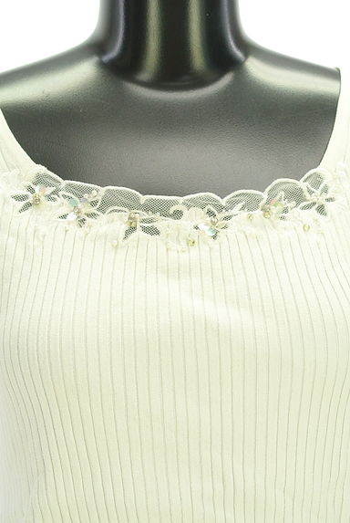 MISCH MASCH（ミッシュマッシュ）の古着「花刺繍リブニット（ニット）」大画像５へ