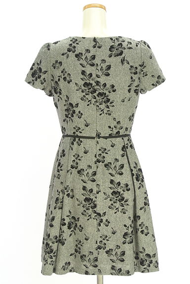 LAISSE PASSE（レッセパッセ）の古着「フロッキー花柄膝丈ワンピース（ワンピース・チュニック）」大画像２へ