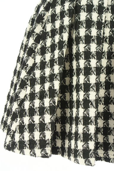 クリックで大画像表示 REDYAZEL(レディアゼル)の古着「チェック柄フレアスカート(スカート)」大画像5へ