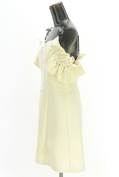 REDYAZEL（レディアゼル）の古着「オープンショルダーキャミワンピース（キャミワンピース）」大画像３へ