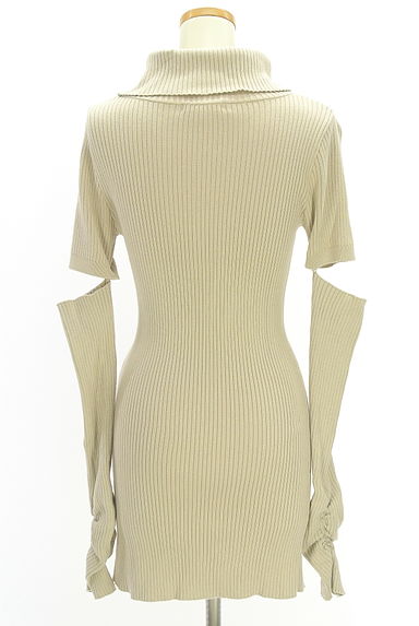 Chico（チコ）の古着「アームウォーマー付きタートルネックリブニットワンピース（ワンピース・チュニック）」大画像２へ