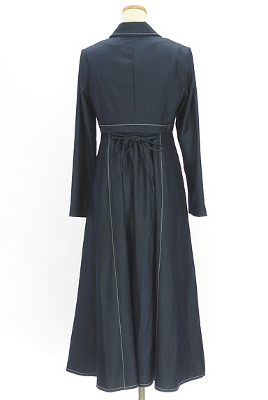 クリックで大画像表示 And Couture(アンドクチュール)の古着「ショート丈ジャケット×キャミワンピ セットアップ(ツーピース(ジャケット+ワンピース))」大画像2へ