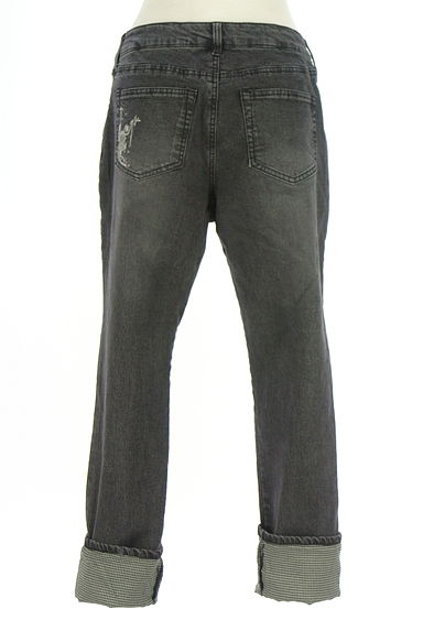 axes femme（アクシーズファム）の古着「刺繍入りブラックデニムパンツ（デニムパンツ）」大画像２へ