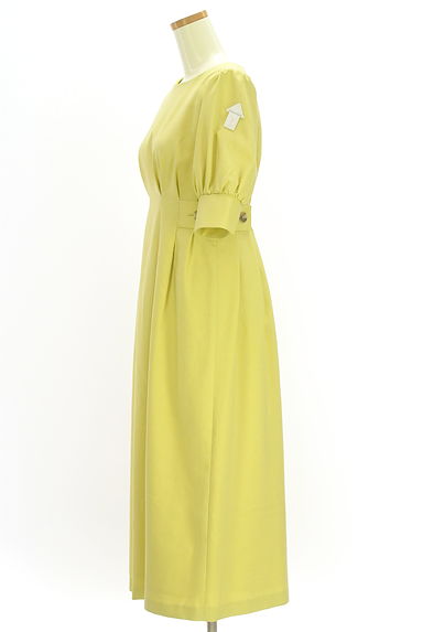 NATURAL BEAUTY BASIC（ナチュラルビューティベーシック）の古着「ウエストタックロングフレアワンピース（ワンピース・チュニック）」大画像４へ